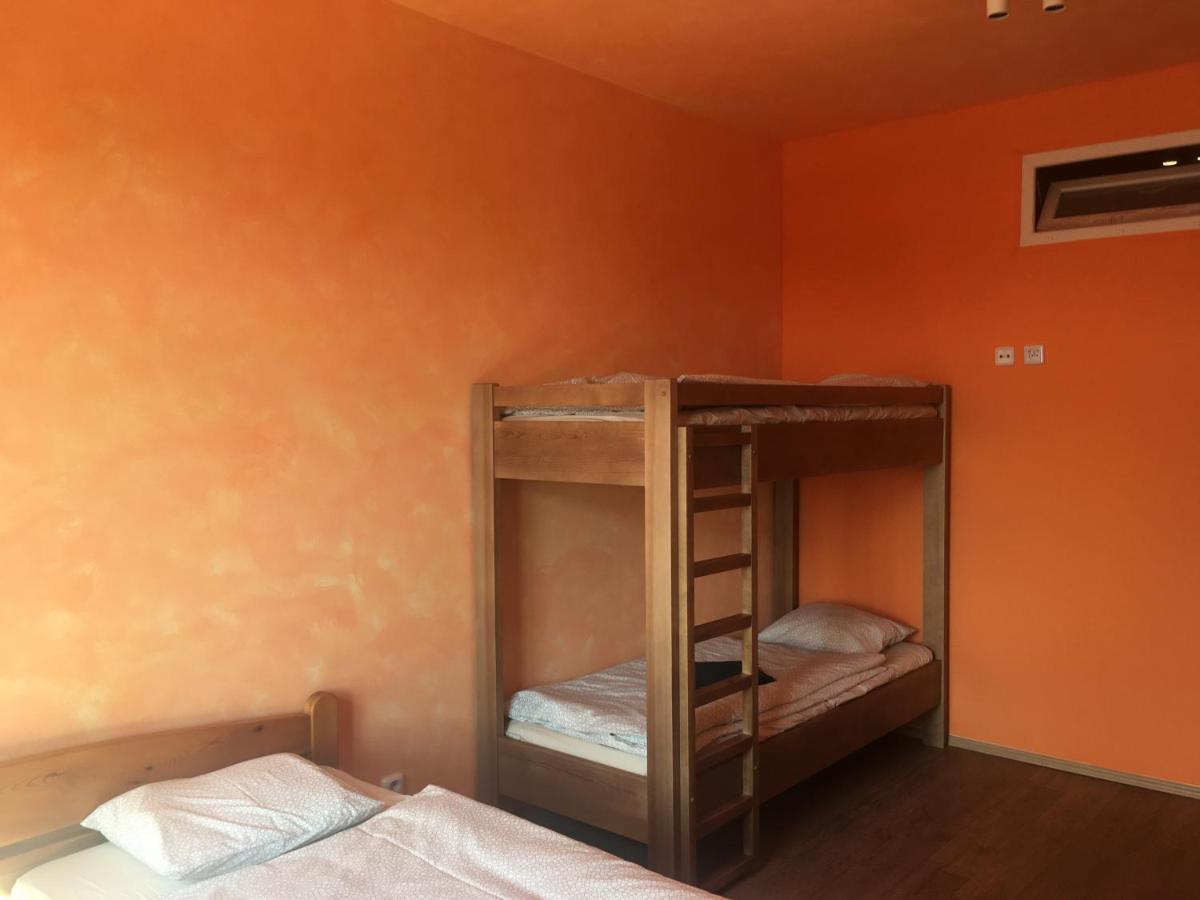 Cb Rooms/Bed&Soup Ceske Budejovice Exterior photo